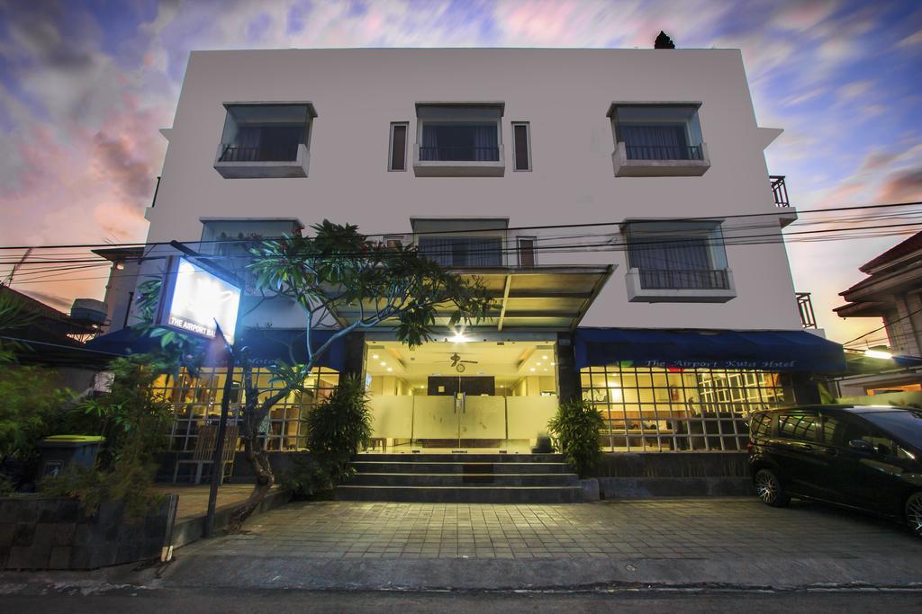 Airport Kuta Hotel And Residences Tuban Extérieur photo